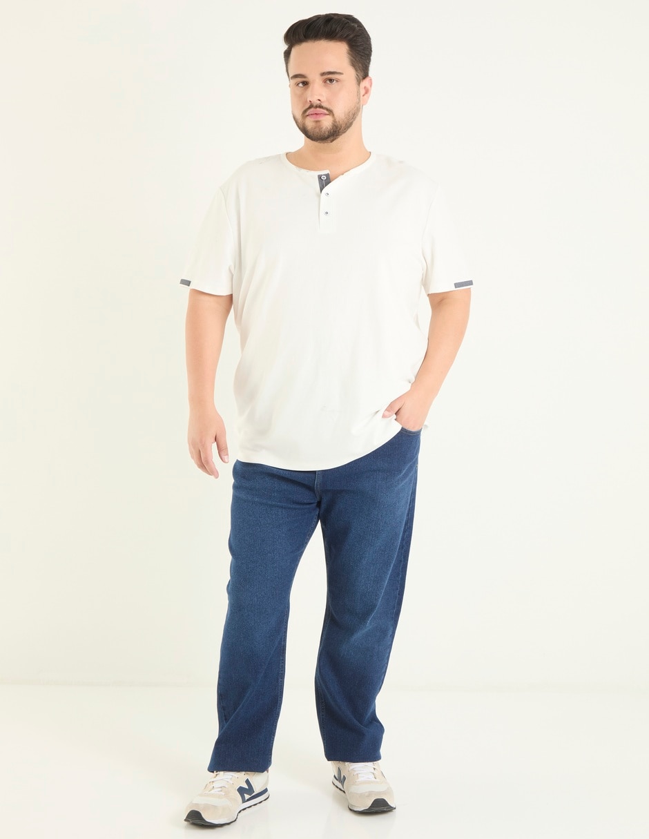 Playera cuello henley para hombre 6