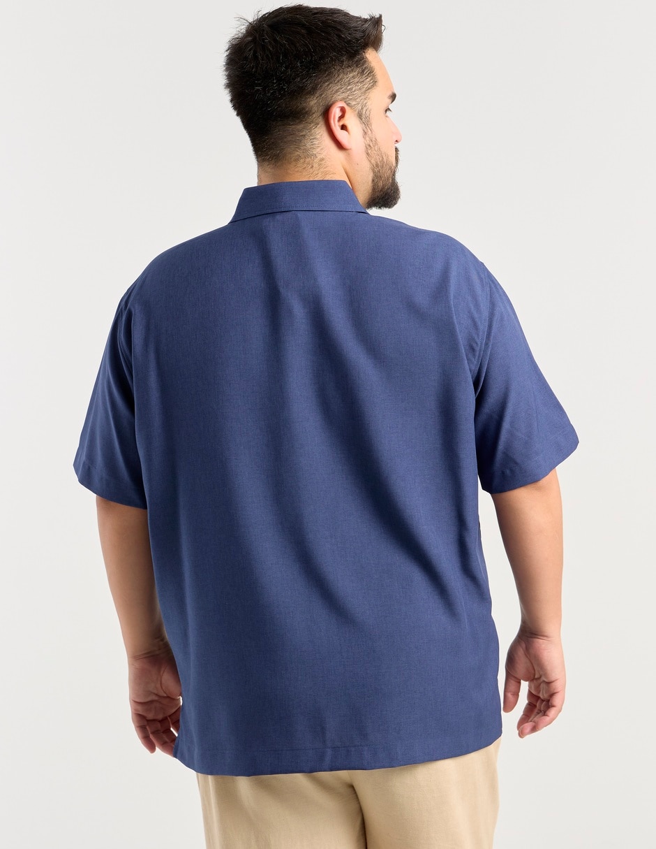 Guayabera manga al codo para hombre 11