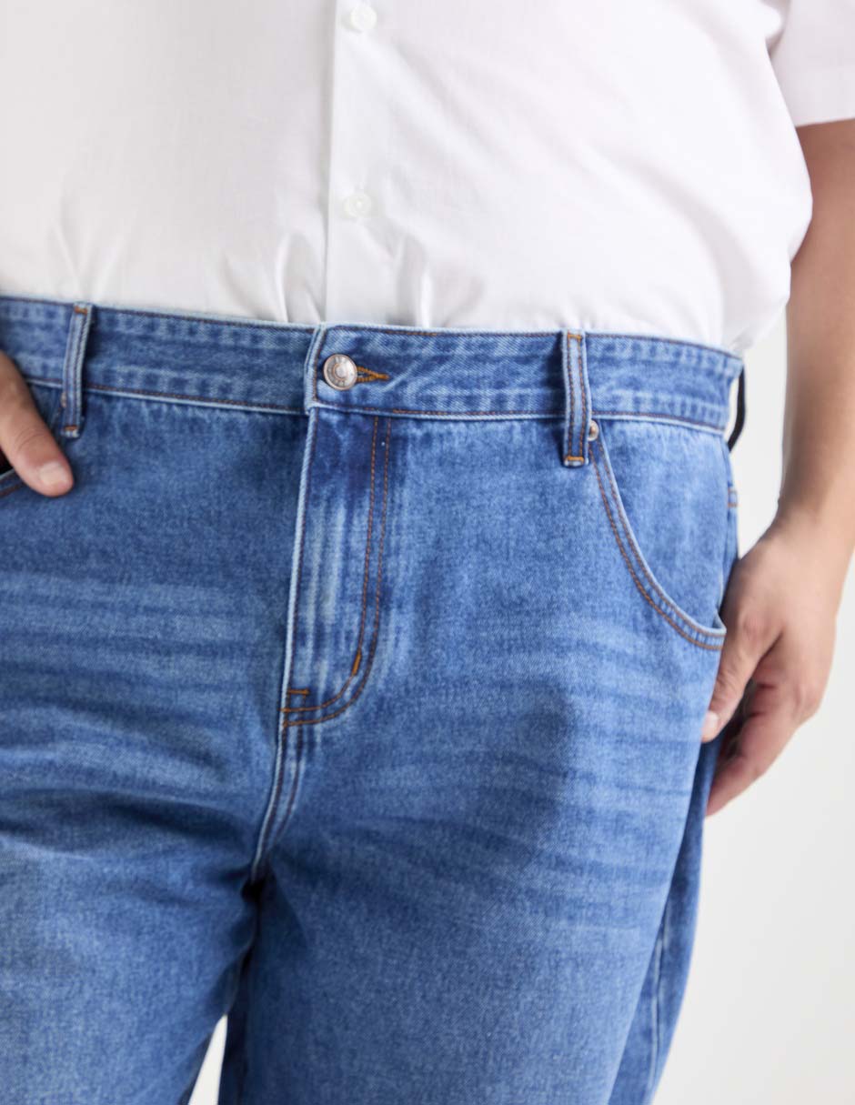 Jeans relaxed lavado claro para hombre 4
