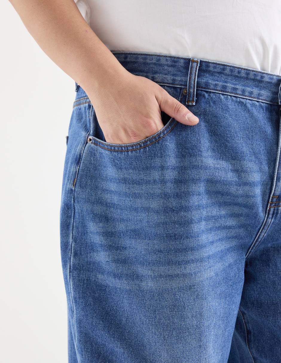 Jeans relaxed lavado claro para hombre 5