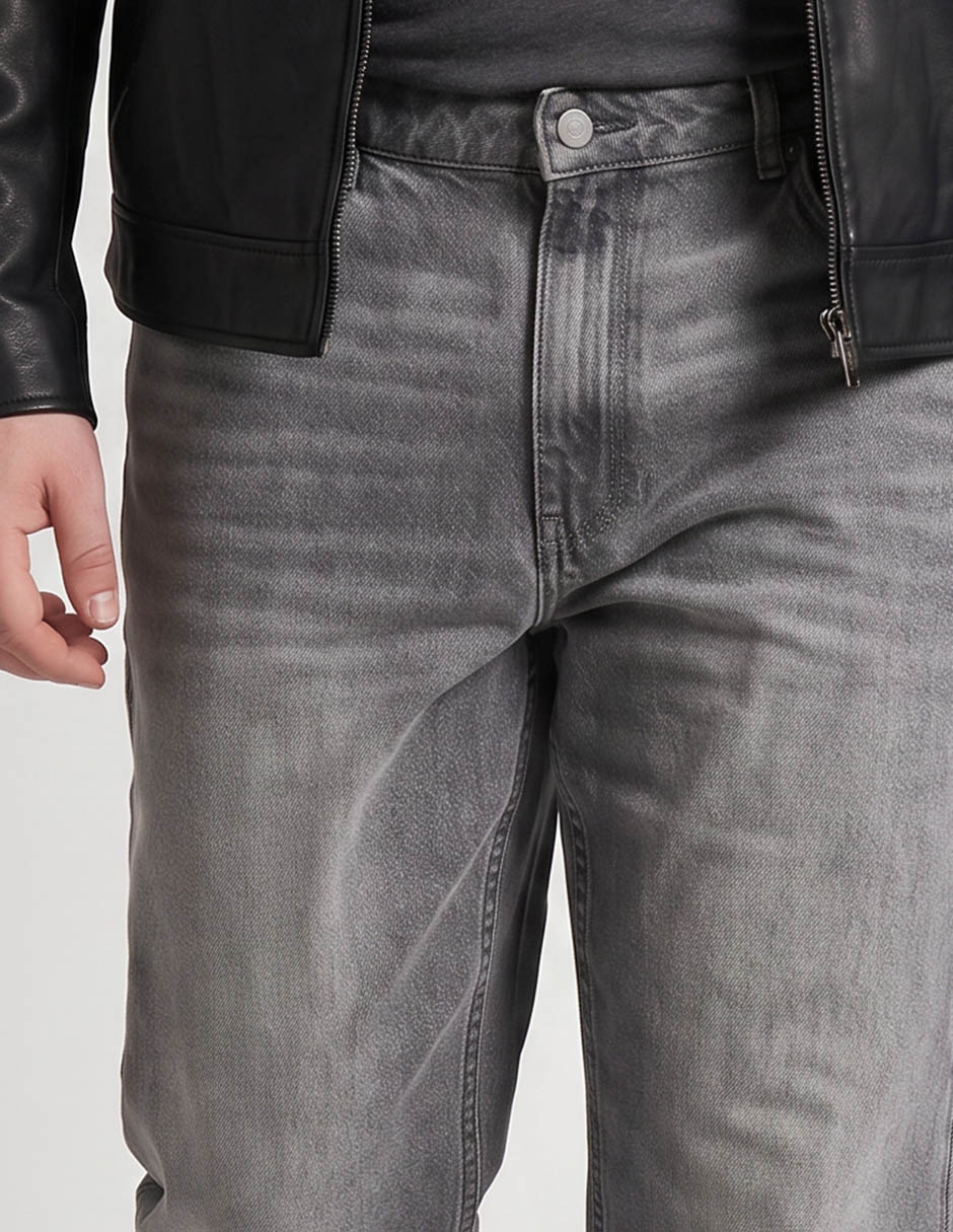 Jeans straight lavado claro para hombre 3