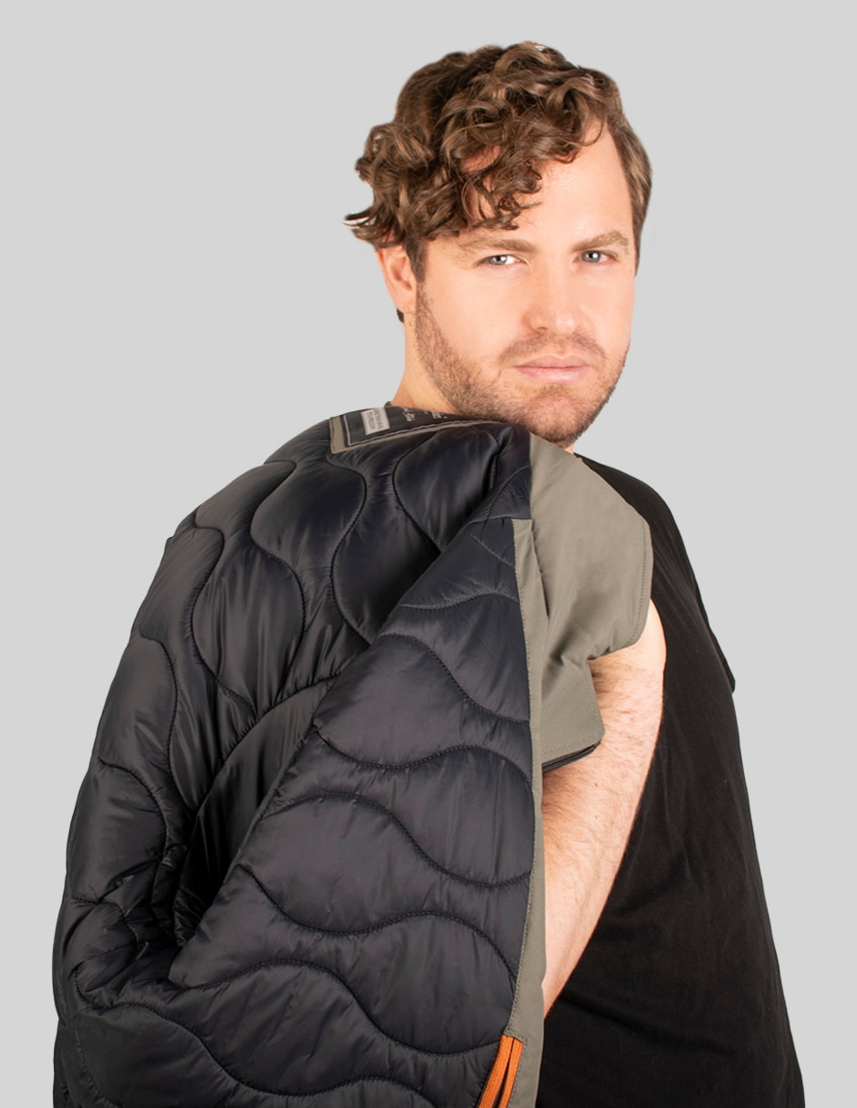 Chamarra casual con capucha y bolsa para hombre 6